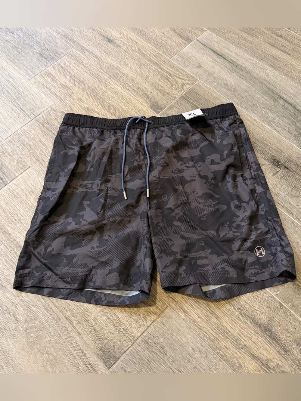 Hawke & Co Men's Performance Swim Trunks Size XL Black/ Gray Camouflage Beach